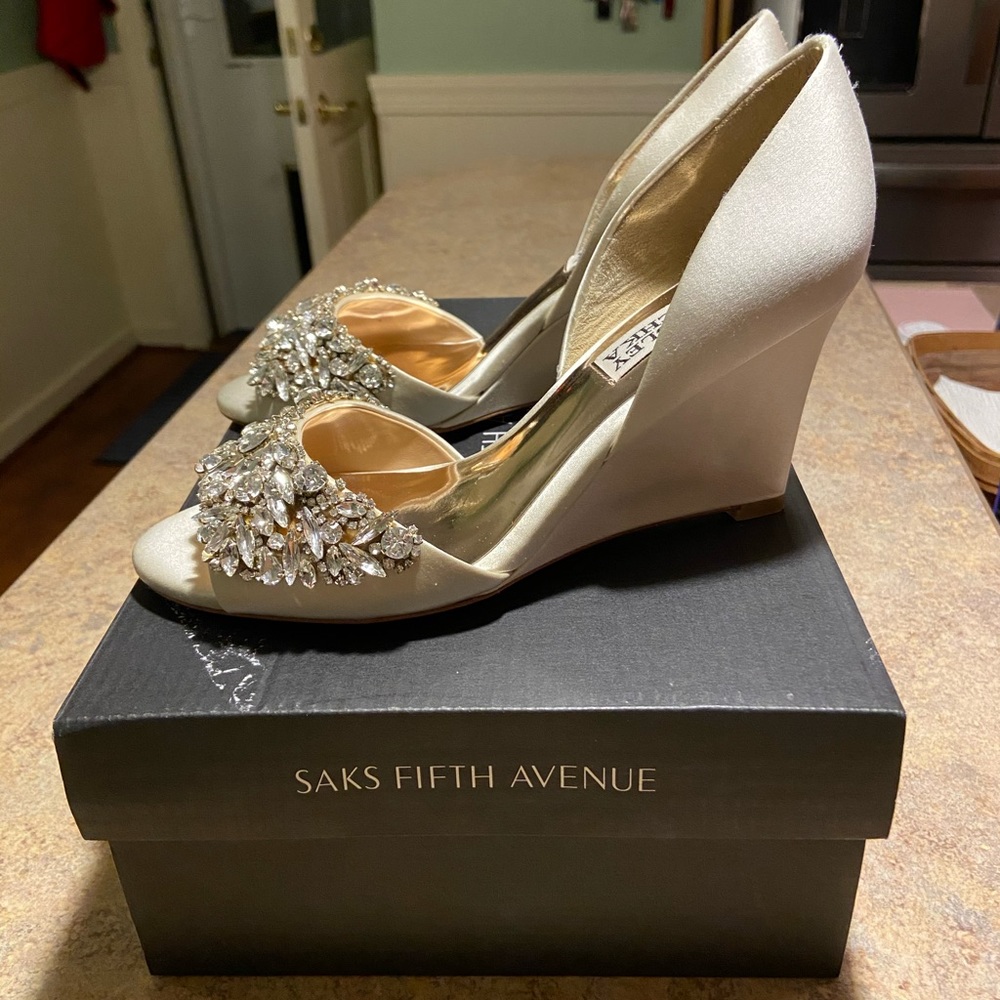 Badgley Mischka Bridal Wedges